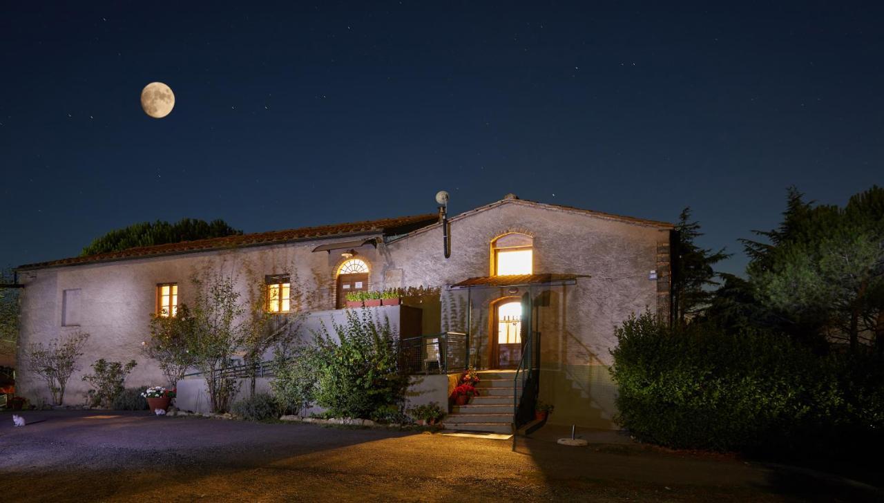 Podere San Francesco Bed & Breakfast Volterra Bagian luar foto
