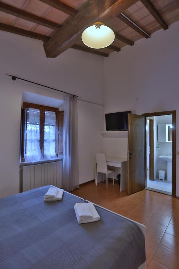 Podere San Francesco Bed & Breakfast Volterra Bagian luar foto