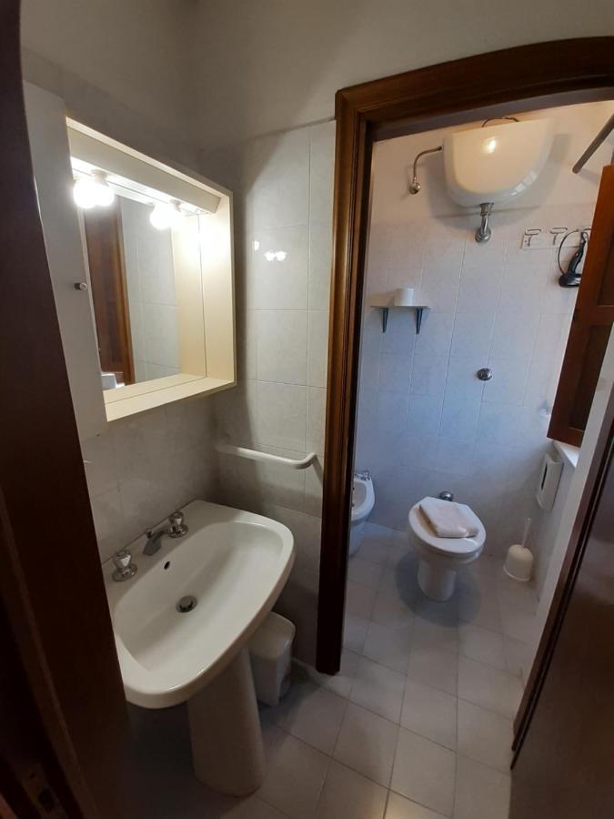 Podere San Francesco Bed & Breakfast Volterra Bagian luar foto