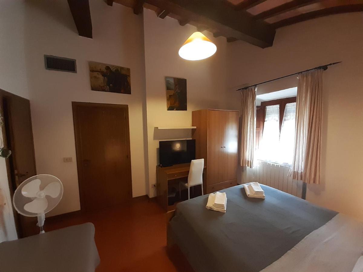 Podere San Francesco Bed & Breakfast Volterra Bagian luar foto