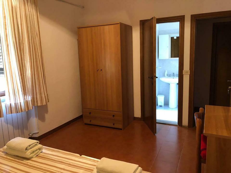 Podere San Francesco Bed & Breakfast Volterra Bagian luar foto